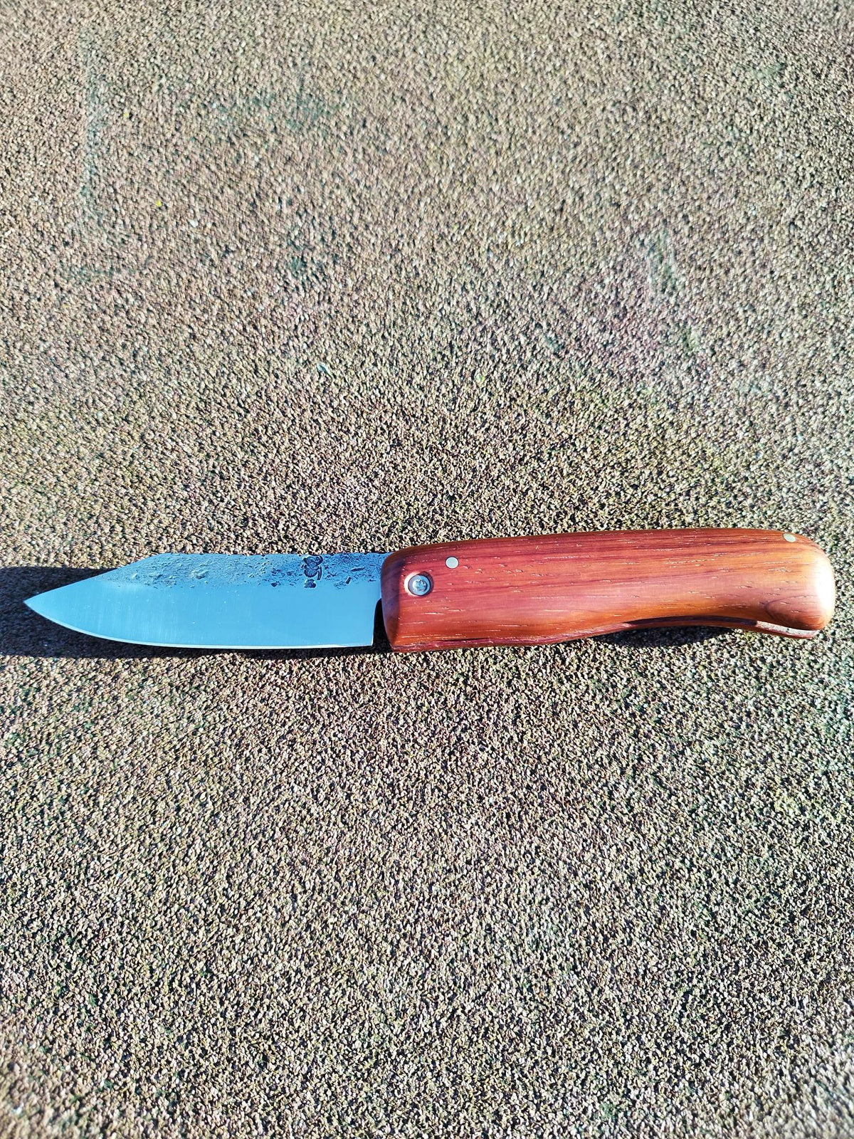 Baroudeur Acier Carbone en Bois de Santal