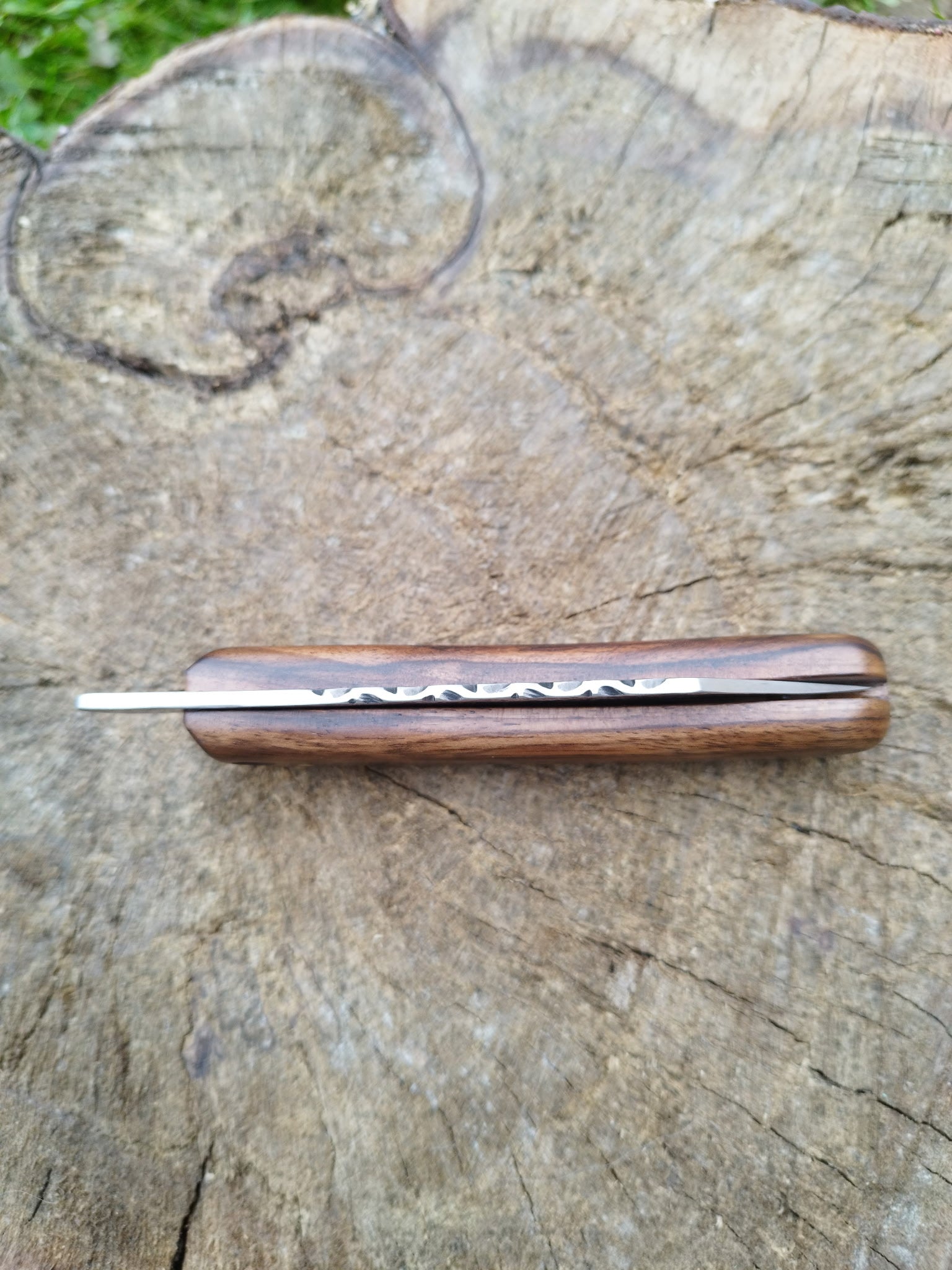 Grand Predallien : Manche en Noyer